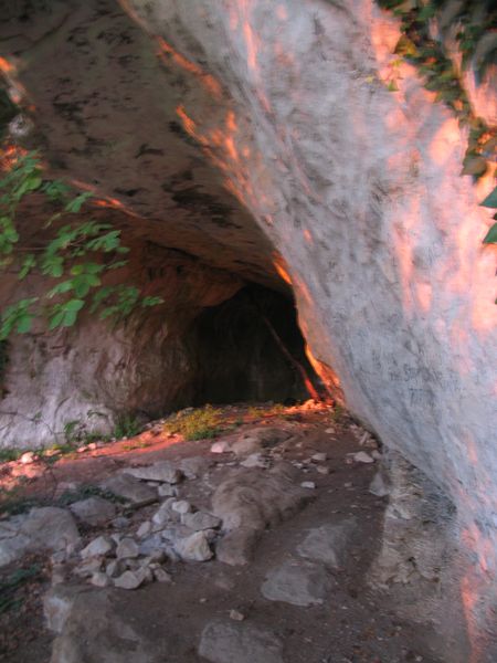 грот пещеры Тешик-коба