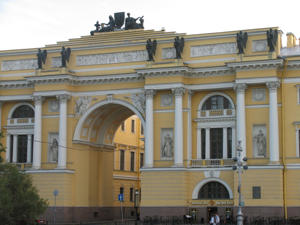 Петербург сенат и синод