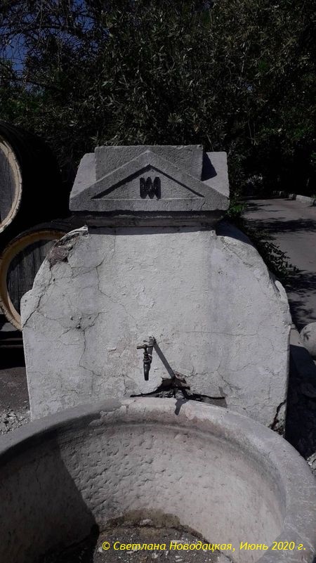 фонтан Ленивый до переноса; фото Светланы Новодацкой